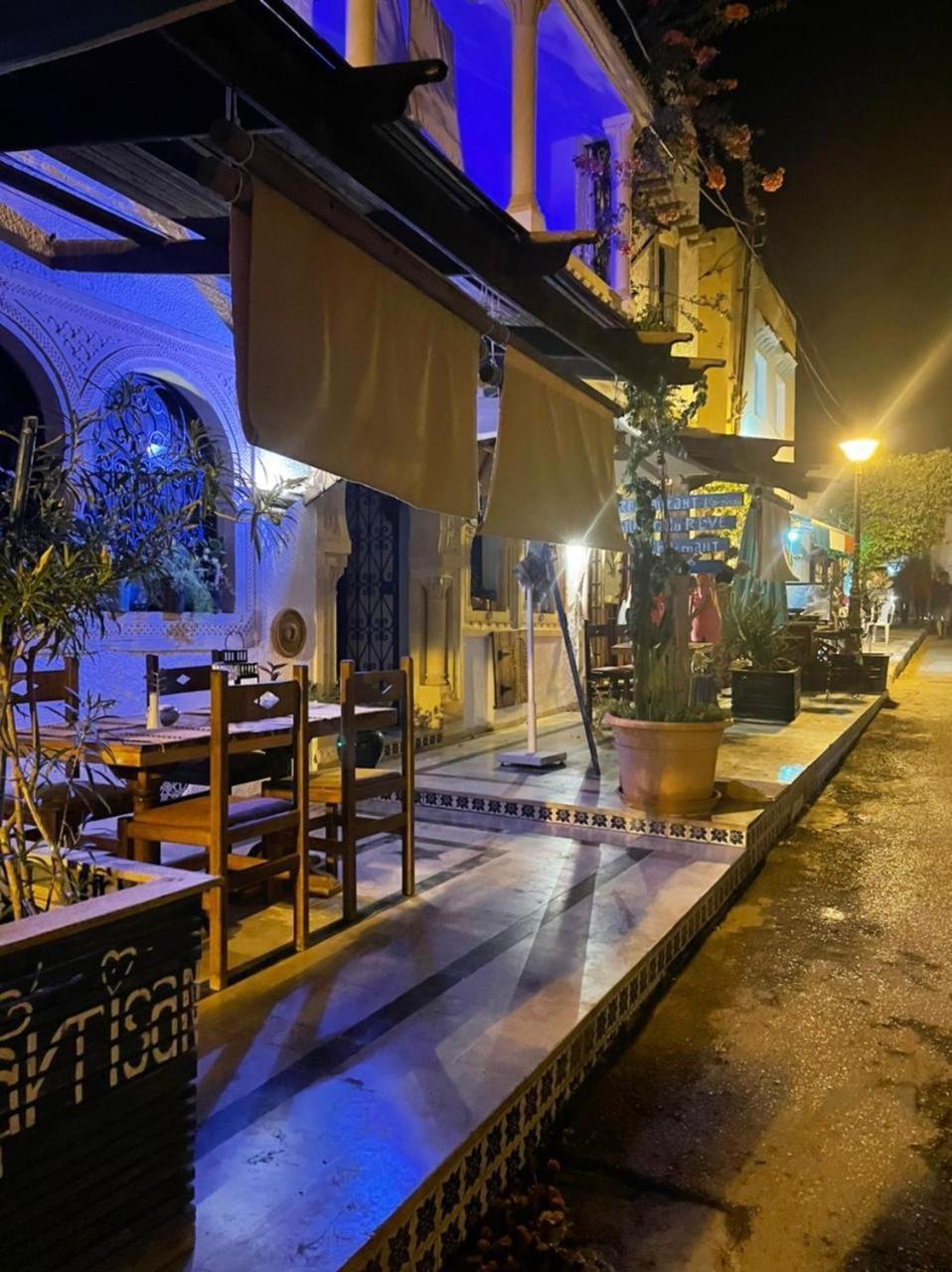 Hotel L'Artisan Harqalah Exteriér fotografie