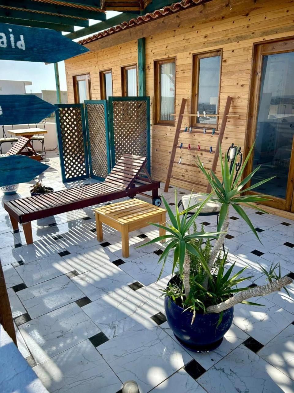 Hotel L'Artisan Harqalah Exteriér fotografie